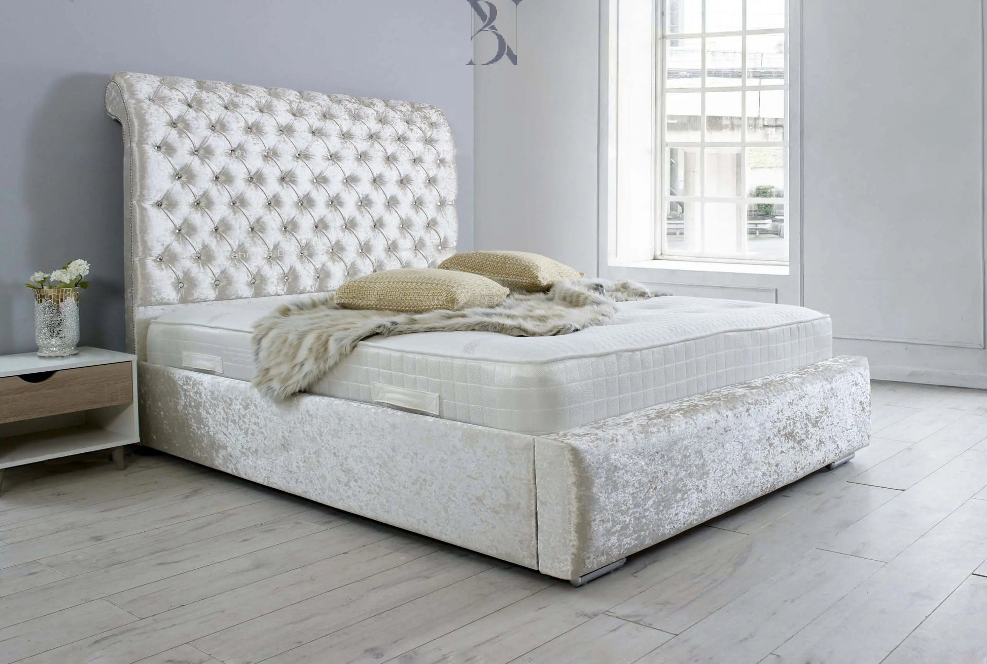 New Marco Polo Upholstered Sleigh Bed - BedsnBoards