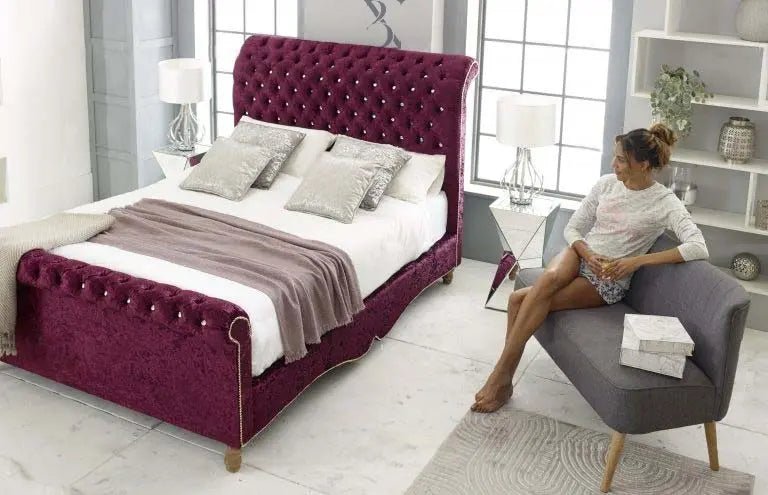 Traditional Chesterfield Sleigh 2023 - BedsnBoards